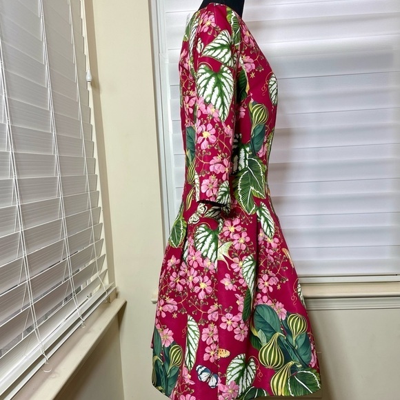 Oscar de la Renta
Ruby Mixed Botanical Split Neck Flare Dress - Picture 9 of 16